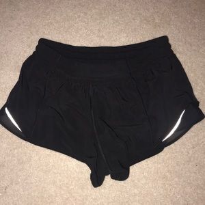 LULULEMON BLACK HOTTY HOT SHORT